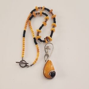 Elegant Sterling Silver and Amber Cat Pendant Necklace 22"